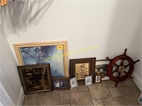 Pictures & Wall Decor