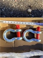 Two 1 Inch D Clevis