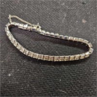 tennis bracelet