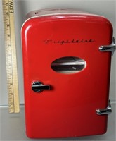 Small Frigidaire Working Refrigerator See Photos