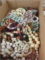 Vintage costume jewelry tray lot