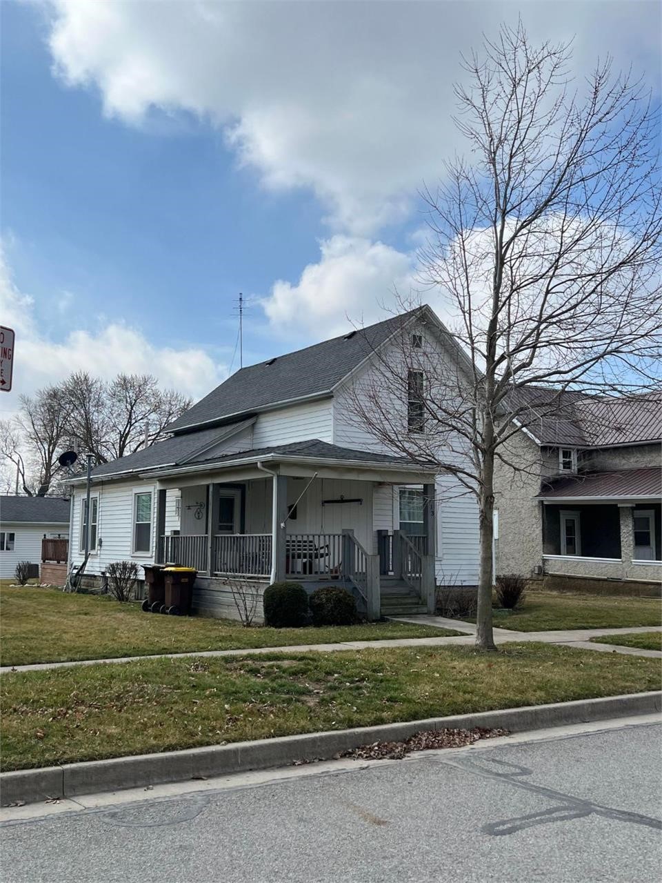 3 Bedroom Home in Auburn, Indiana ~ No Reserve Auction