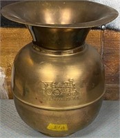 11 - UNION PACIFIC SPITTOON (G4)