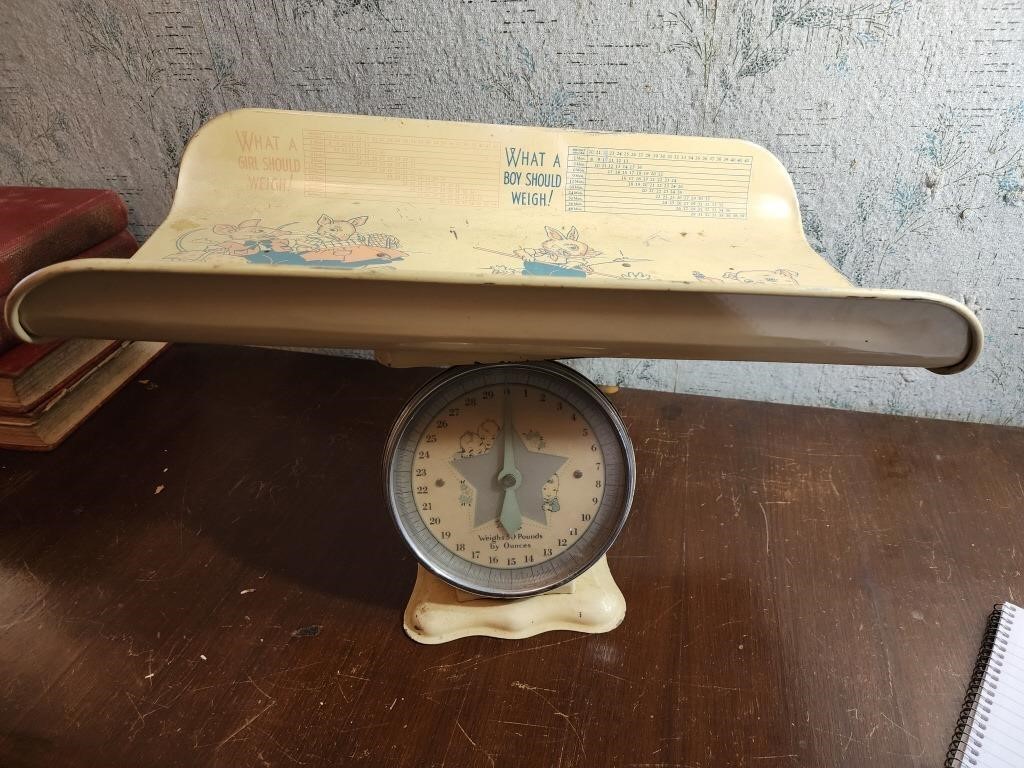 1950's baby scale