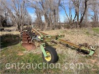 JD6 BOTTOM PLOW, MODEL 2800, SEMI MOUNT, ON LAND