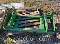 HAY SPIKE FRAME FOR JD LOADER, NO SPIKE