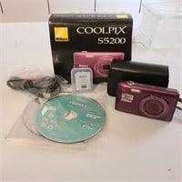 Nikon Coolpix S5200 Camera