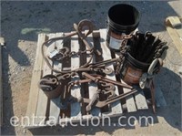 LOT OF BOOMERS, CHAINS, HOOKS AND CABLE