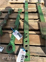 JD DRAWBAR FOR 4450