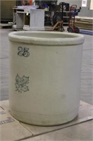 25gal Western Stoneware Crock