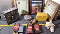 Fire alarms, picture frames, timer, seashell