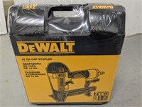 DEWALT 18GA NAILER