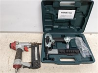 2 PNEUMATIC NAIL GUNS