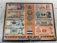 HONDURAS PLAQUE WITH CURRENCY
