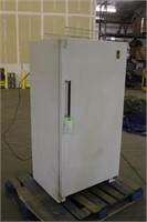 Westinghouse Freezer Upright  Approx 30"x24.5"x60"