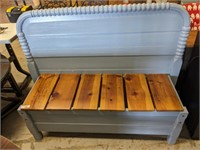 CUSTOM BENCH