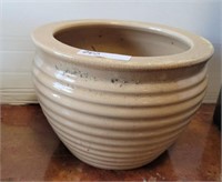 GLAZED POTTERY PLANTER