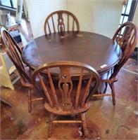 ROUND DINING TABLE, 4 CHAIRS