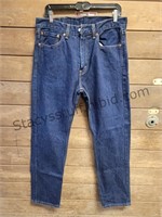 Levis 33 x 32