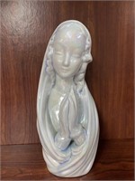 Fine porcelain religious Statue