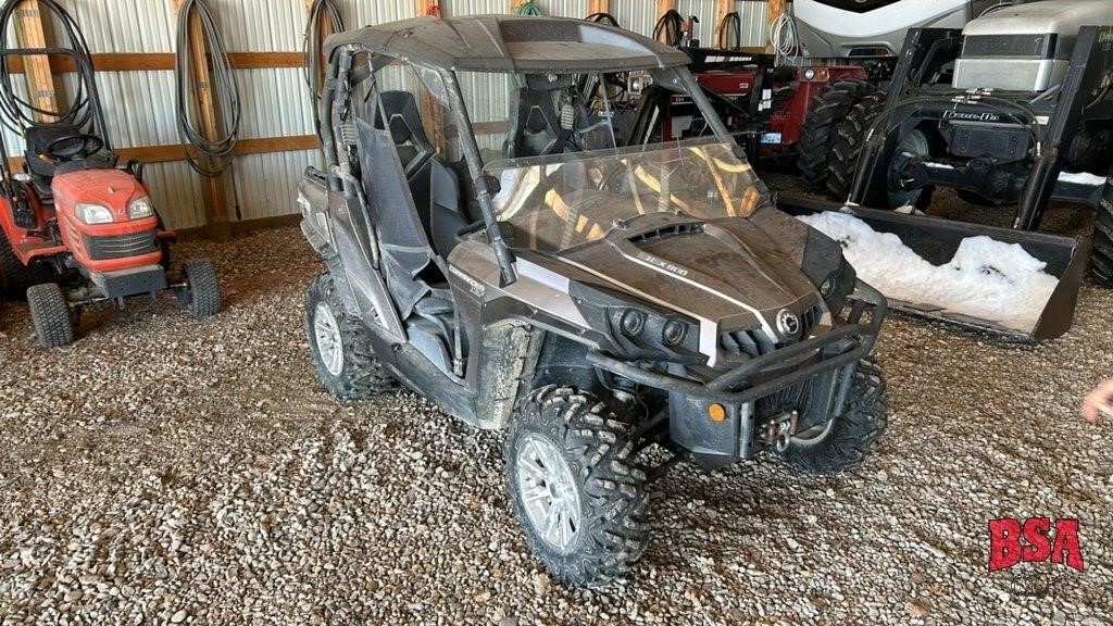 2013 CANAM XT Commader 800 Side by Side 4X4 ATV