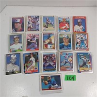 Box of Baseball Pack (Blue Jays & Expos)