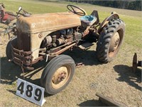 Ford 8N Ford Tractor Show 2508 hrs   Year: 1951