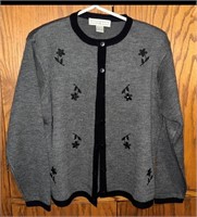 Vinatge Cardigan sweater, medium