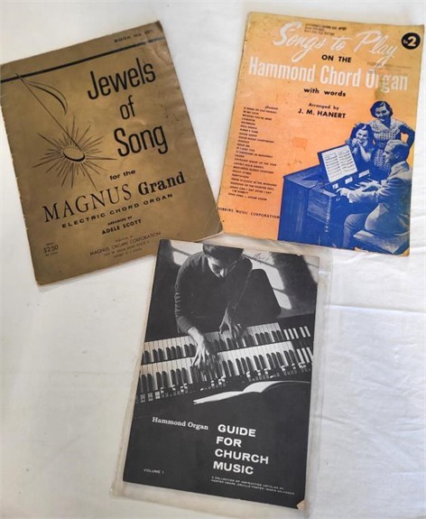Vintage Music & Sound Equipment, Instruments & Items & Coins