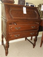 Contemporary antique reproduction Oak finish