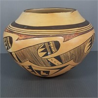 Vintage Hopi corn mark vase 8" tall, 11" wide