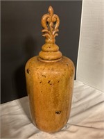 Decorative ceramic jar