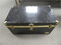 Steamer Travel Trunk 35.25" X 19.75" X 18.75" H