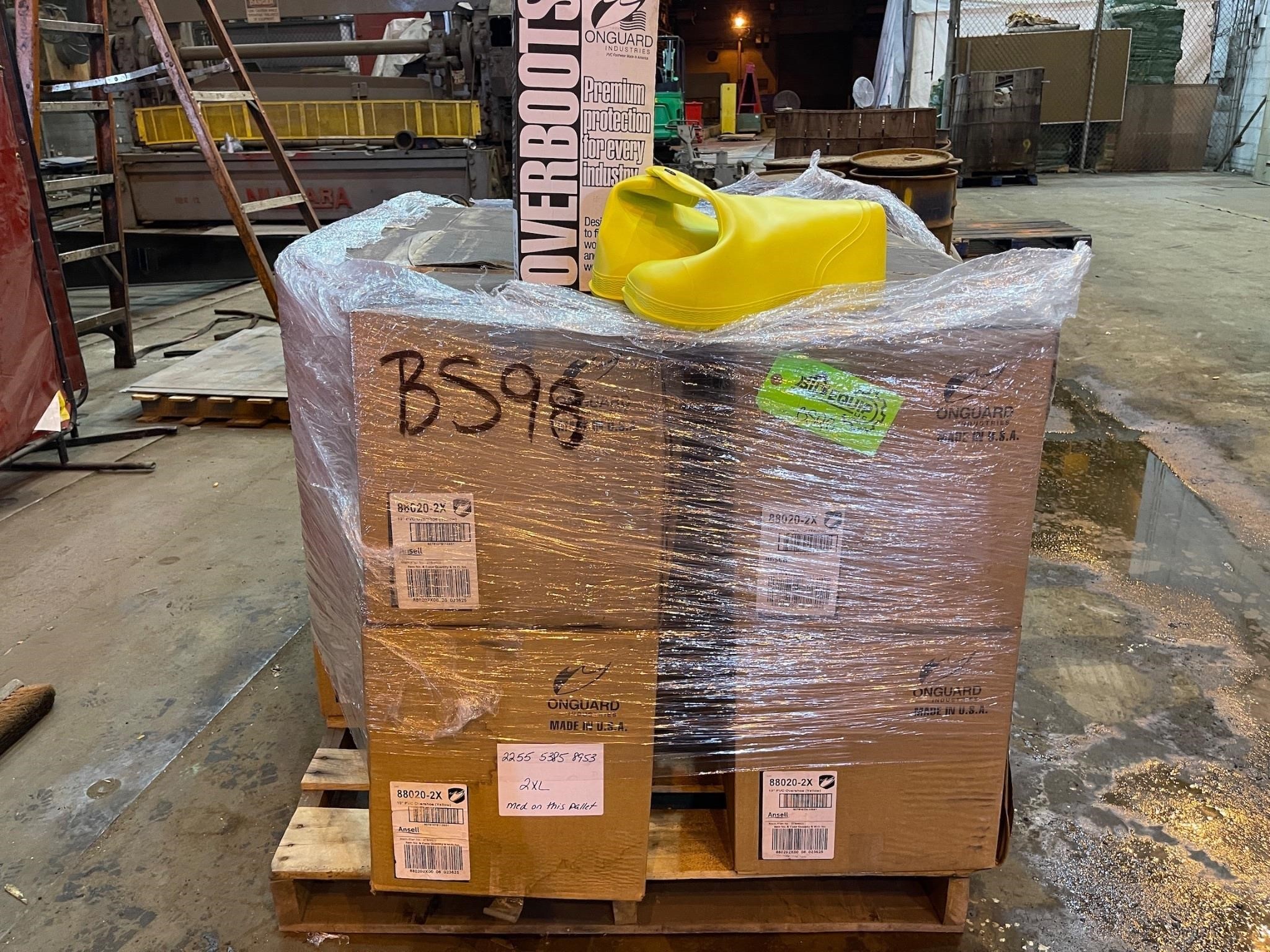 Pallet of Brand New PVC Work Boots (BS98E)