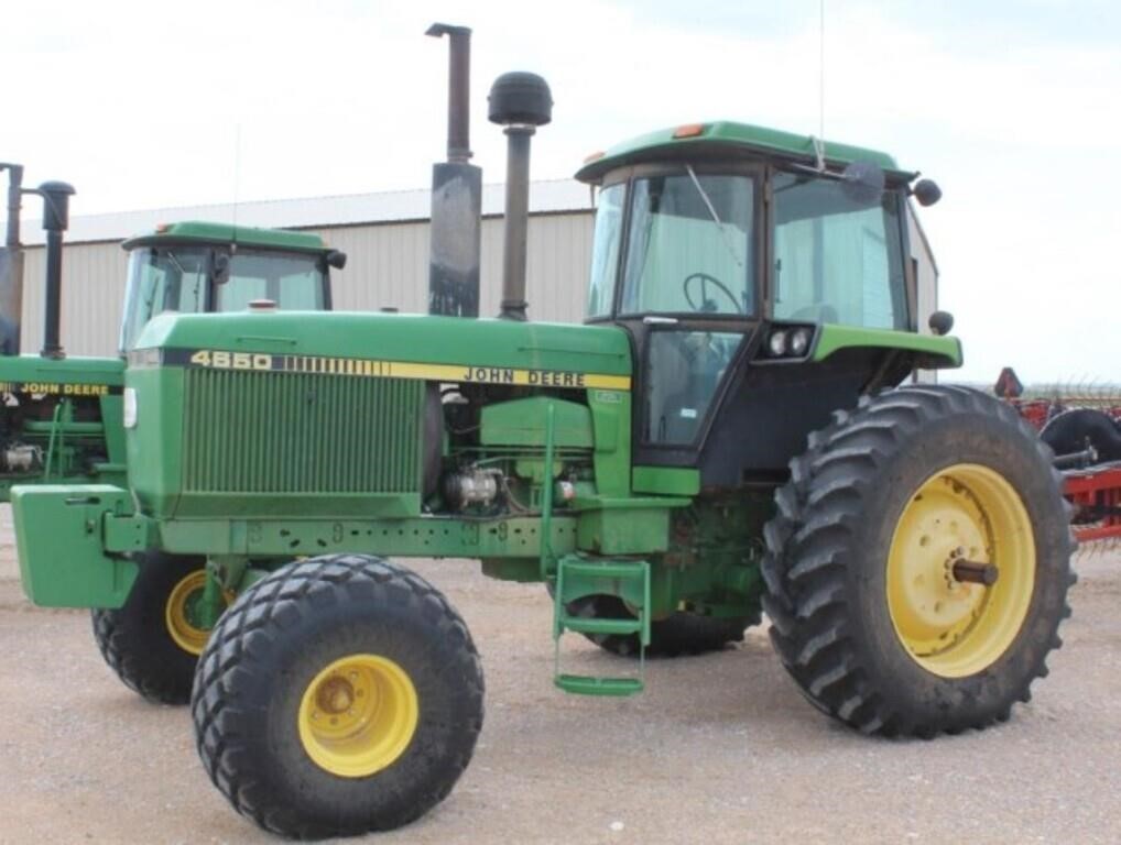 1985 JOHN DEERE 4650 2WD TRACTOR