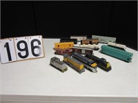 4 Assorted HO Scale Engines & 10 Cars