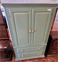 PAINTED 2 DOOR 2 DRAWER ARMOIRE