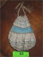 VINTAGE BEADED DRAWSTRING PURSE- SEE PICS FOR >>>