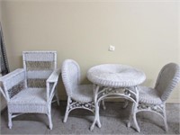 (4) Wicker Patio Pieces - Round Table, (2) Chairs,