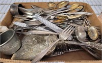TRAY OF FLATWARE, MISC