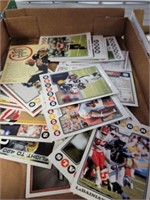 TRAY OF NFL CARDS