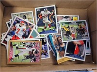 TRAY OF NFL CARDS