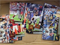 TRAY OF NFL CARDS