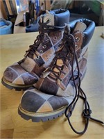 Timberland Patchwork Boots Size M9.5 - Note