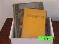 1911 CHILDRENS BIBLE & 1928 GOVERNMENT BOOK