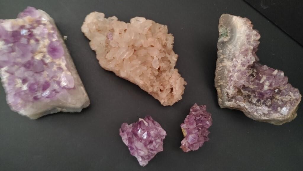 Amethyst Crystals In Nice Shape 4 x 3 With Two