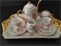 Demitasse Footed Set "The Leonardo Collection"