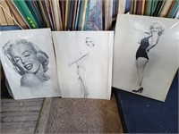 Marilyn Monroe Black & White Posters - Note
