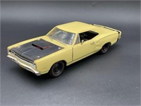 1969 Dodge Super Bee ERTL Diecast Car 1:18