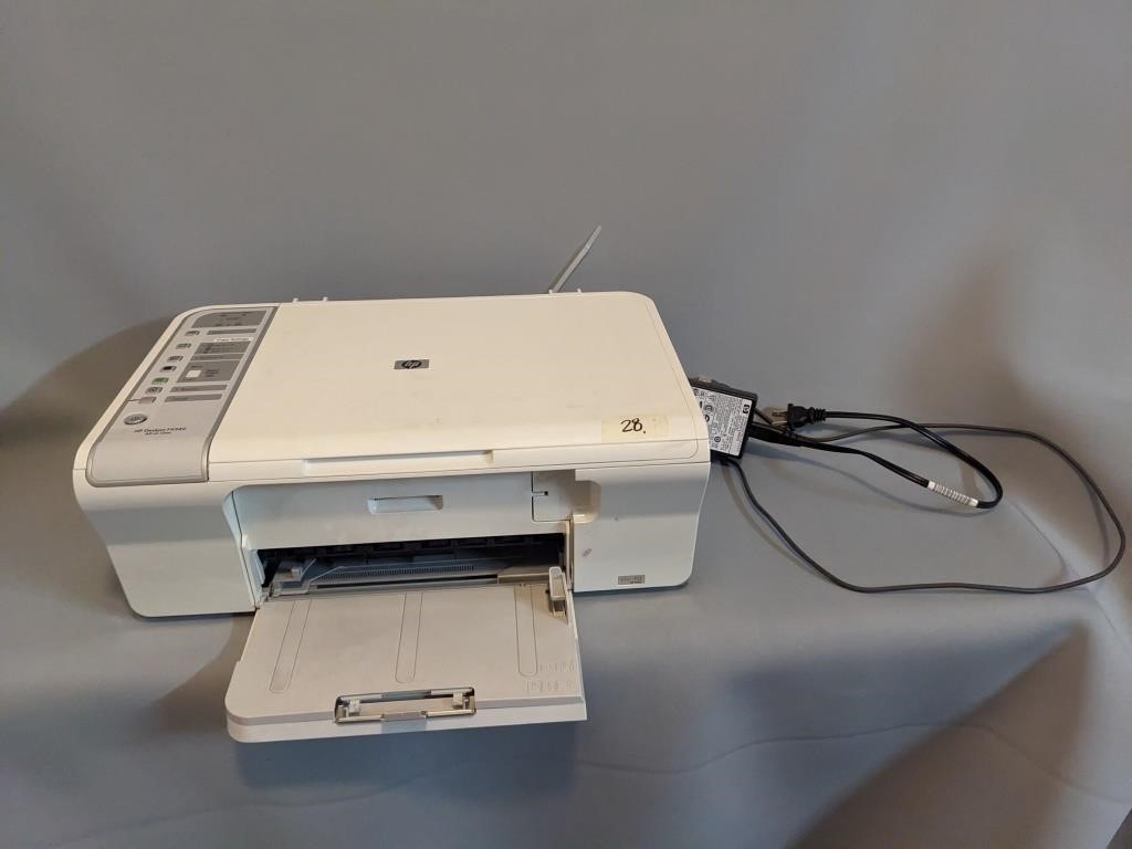 HP Printer (Turns on & unknown if works)